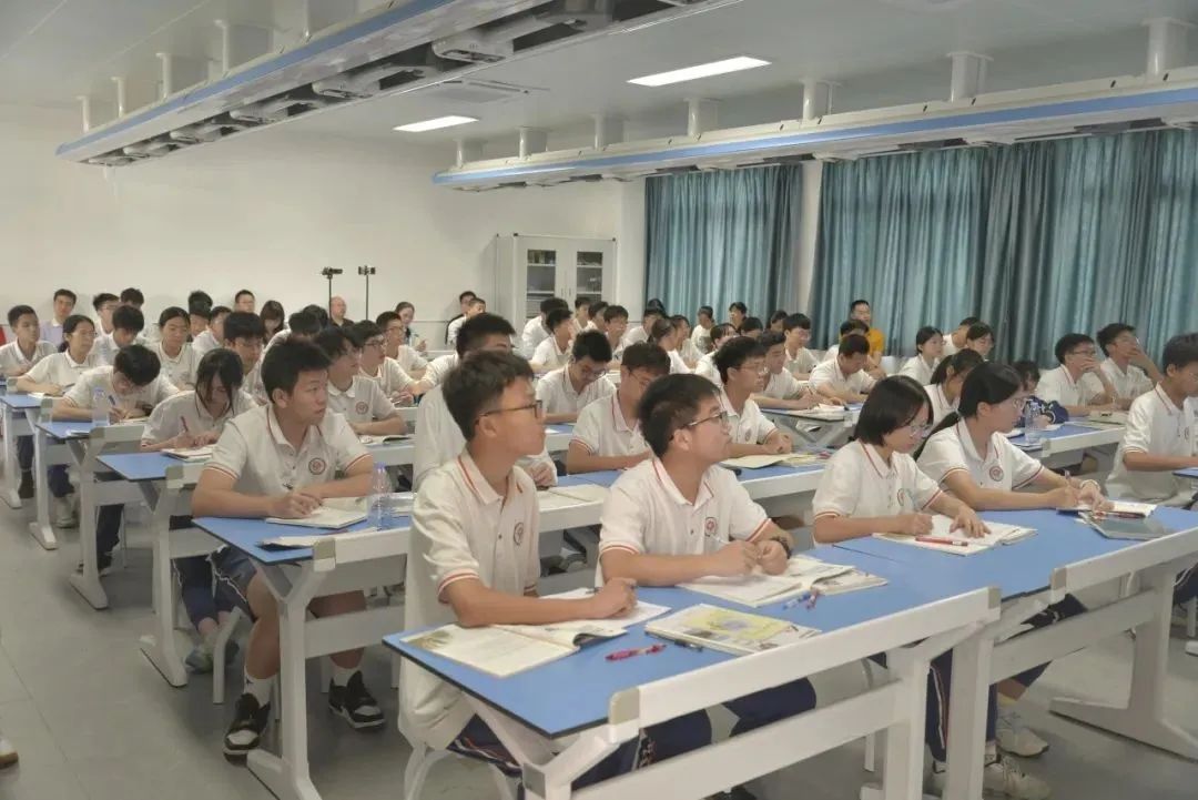1A95A