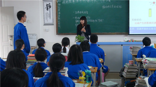 胡雪晴è
