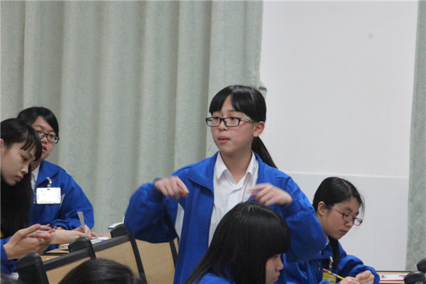 2.学员ä¸