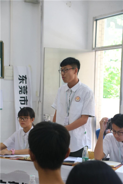 null 10.总决赛 二辩辩手 唐谦.jpg