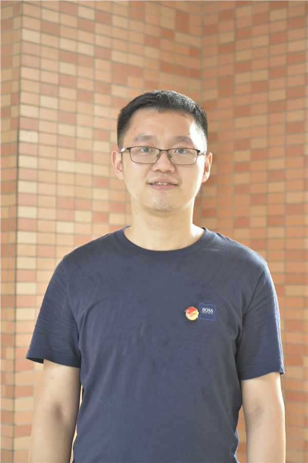 黄维.JPG