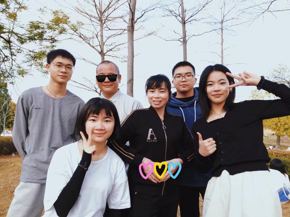 华南理工大学余荣4.jpg